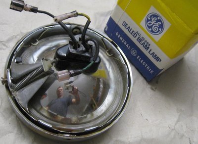 6V sealed beam.jpg