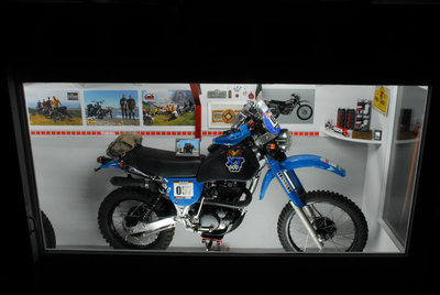 vitrine_0140.JPG