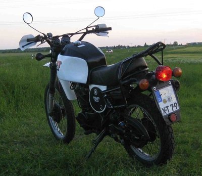 XT500_Tank-ES4025_Bild02.jpg