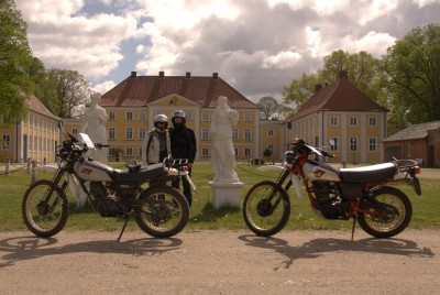 01 Die wilden Hühner.jpg (534.38 KiB) 7678 mal betrachtet 01 Die wilden Hühner.jpg