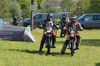 03 Die Emminger.JPG (700.62 KiB) 7678 mal betrachtet 03 Die Emminger.JPG