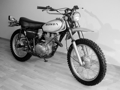 XL 250 - 1974 xy.jpg