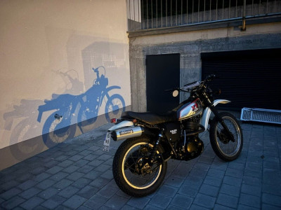 XT500_Schatten.jpg