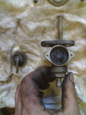 XT 500 Benzinhahn 03.jpg