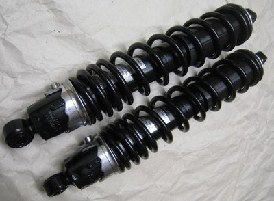 XT shocks 06.jpg