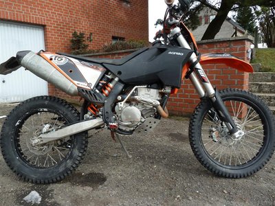 Trialreifen auf Endurofelgen 004 (Large).jpg
