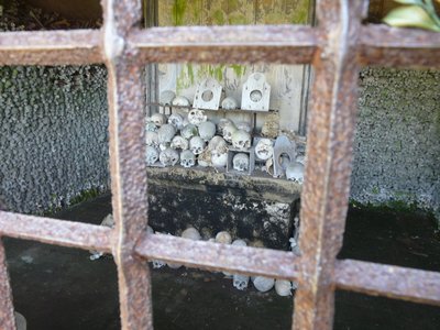 5 - Spooky Graveyard (14).JPG